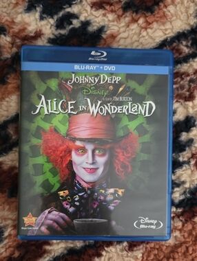 Disney Alice in Wonderland Blu-ray + DVD